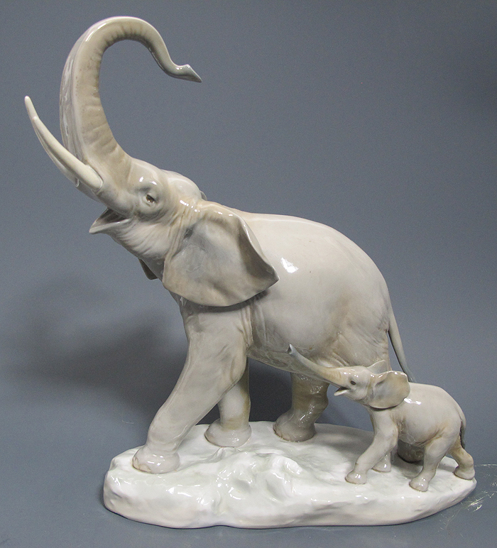 lladro blue elephant